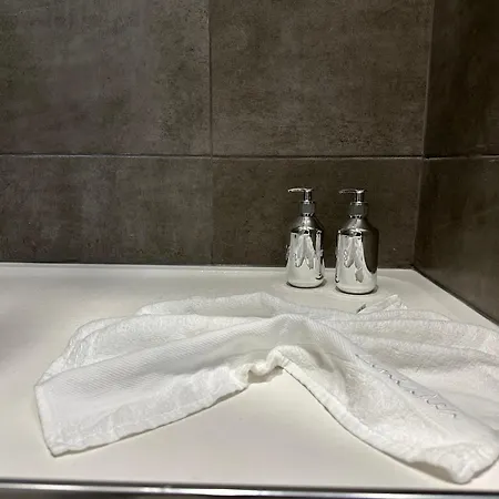 Laniakea Apartment *